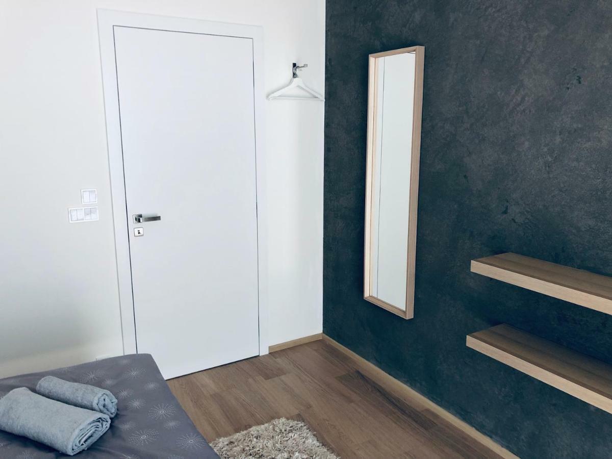 5Th Element Apartments Брно Екстер'єр фото